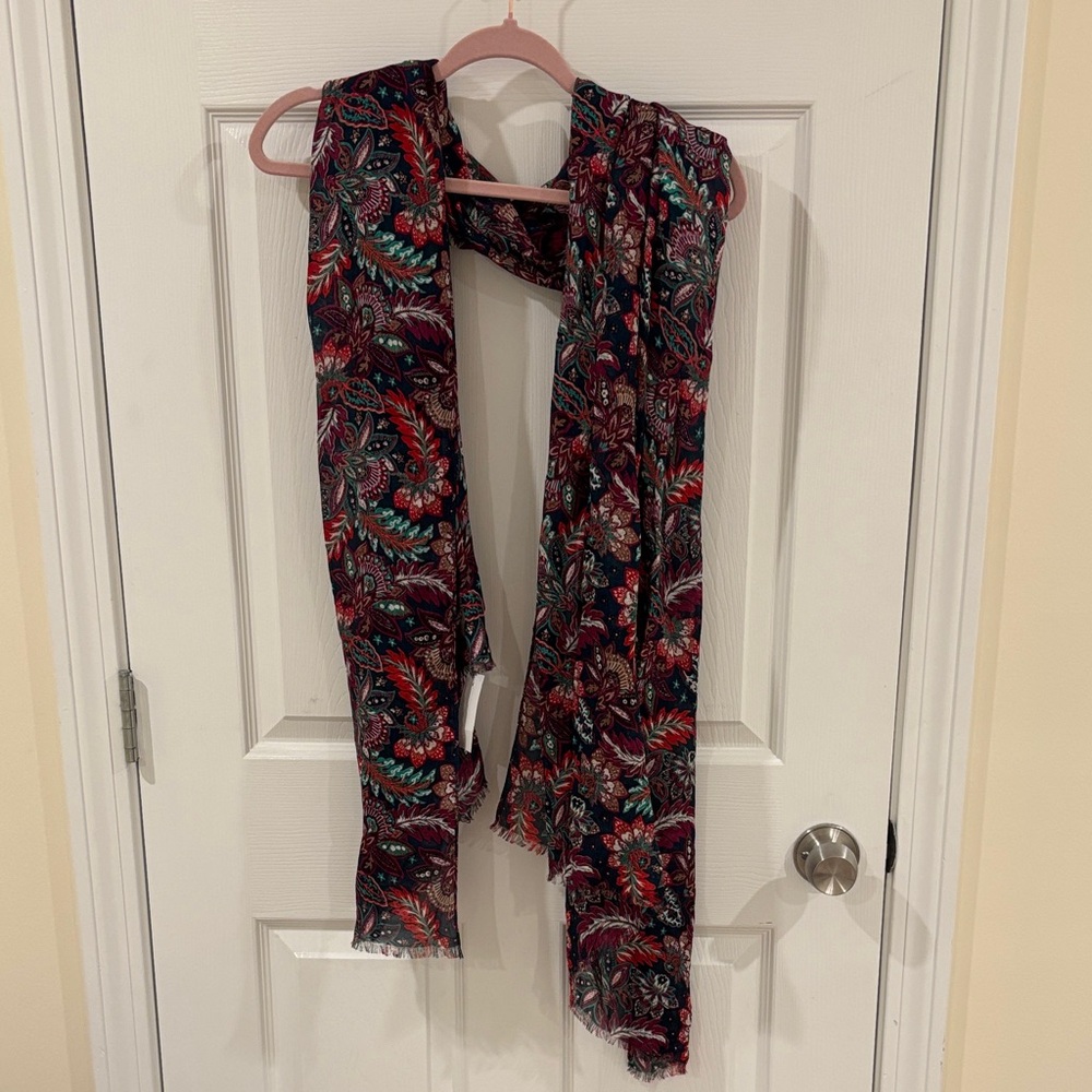 NWT Loft Scarf